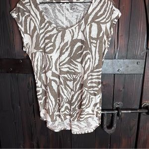 Loft animal print linen tee M